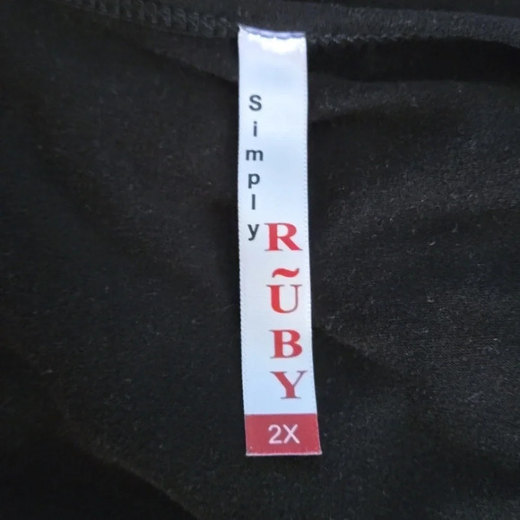 Simply Ruby Women's 2X Colorblock Top with Leopard Print - Picture 4 of 5